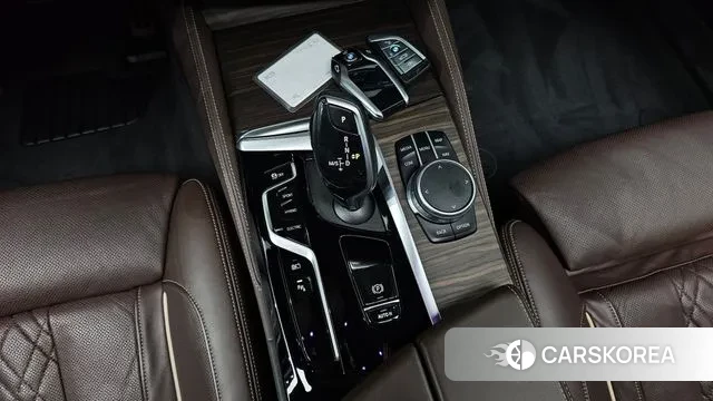 BMW 5 Series (G30) id 3028365 из Кореи 19