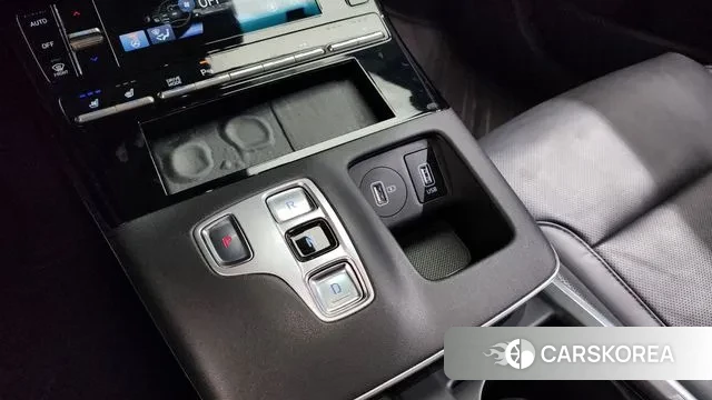 Hyundai The New Grandeur IG id 3692110 из Кореи 19