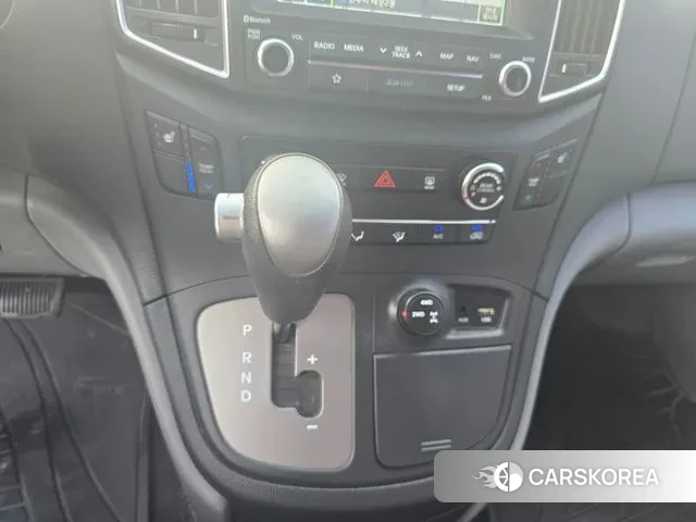 Hyundai The New Grand Starex id 2995449 из Кореи 19