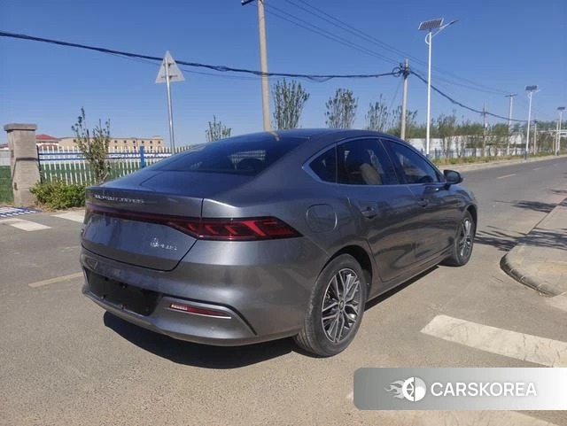 BYD Qin PLUS EV id 3913650 из Китая 17