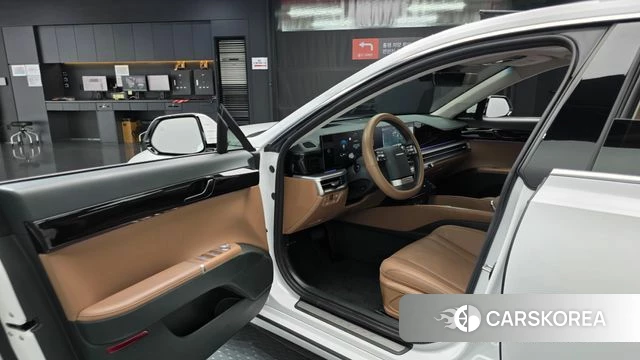Hyundai Grandeur (GN7) id 4329906 из Кореи 35