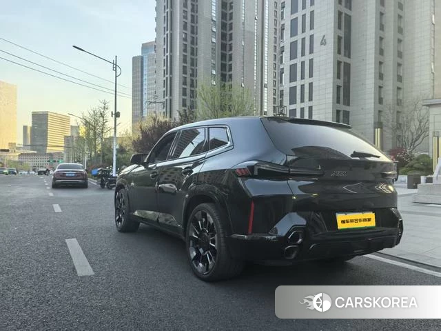 BMW XM id 4241788 из Китая 9