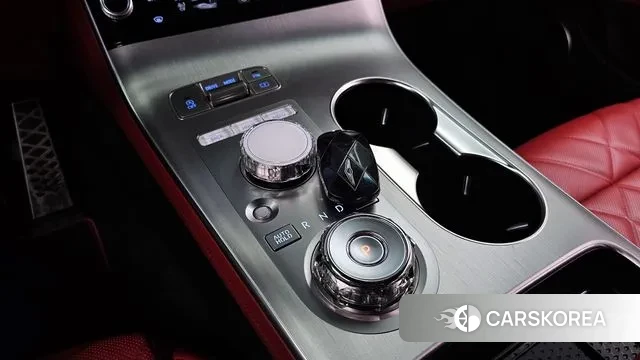 Genesis GV70 id 3081760 из Кореи 19