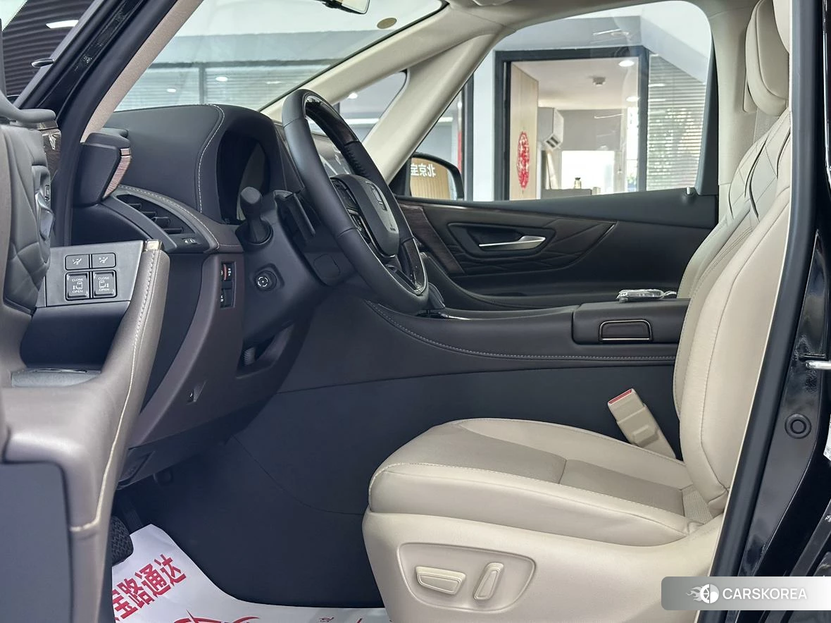 Toyota Vellfire id 4513574 из Китая 16