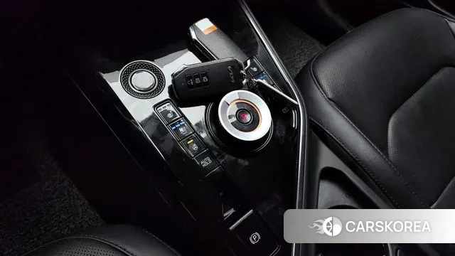 Kia Di Ol Nu Niro id 3654741 из Кореи 19