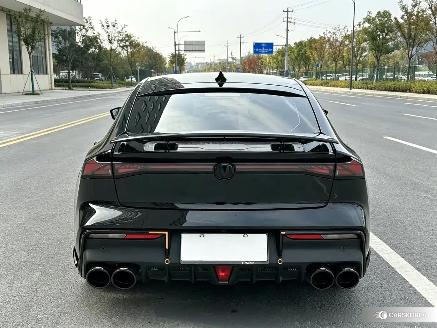 Chang'an Changan UNI-V id 4565228 из Китая 9