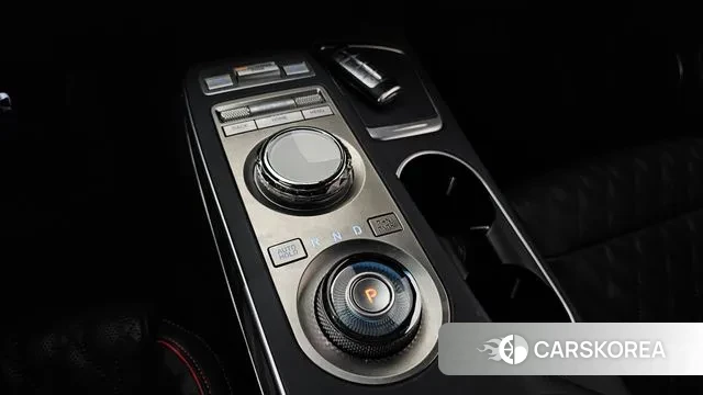 Genesis GV70 id 3560248 из Кореи 19