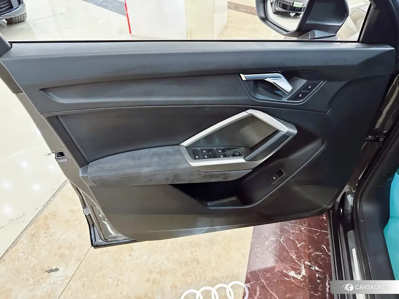Audi Q3 id 4545719 из Китая 19