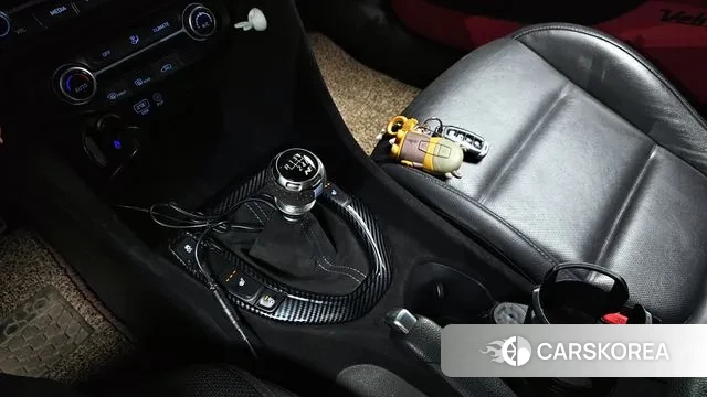 Hyundai Veloster (JS) id 3188073 из Кореи 19