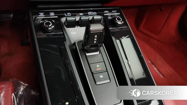 Porsche 911(992) id 4321601 из Кореи 33