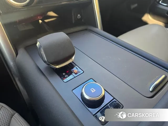 Land Rover Discovery 5 id 3582053 из Кореи 19