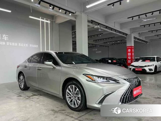 Lexus ES id 4274511 из Китая 9