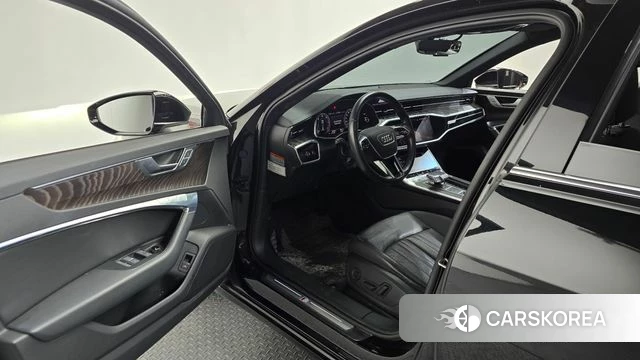 Audi A6 (C8) id 4581232 из Кореи 32