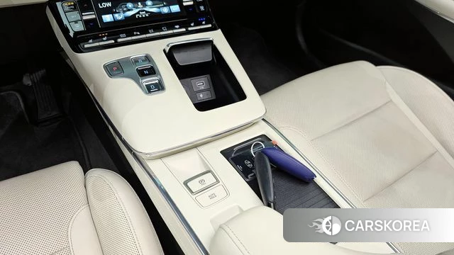 Hyundai The New Grandeur IG id 3884840 из Кореи 19