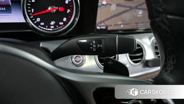 Mercedes-Benz E-Class W213 id 3954945 из Кореи 19