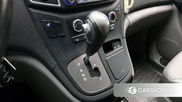 Hyundai The New Grand Starex id 3060305 из Кореи 19