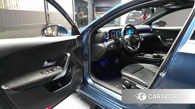 Mercedes-Benz A-Class W177 id 4854912 из Кореи 31