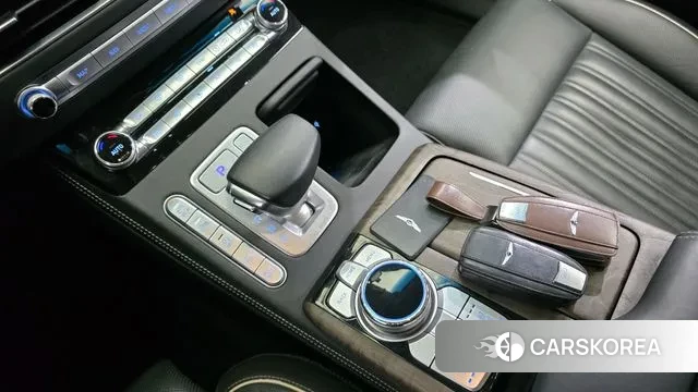 Genesis G90 id 3004619 из Кореи 19