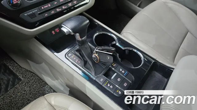 Kia The New Carnival id 2513024 из Кореи 19