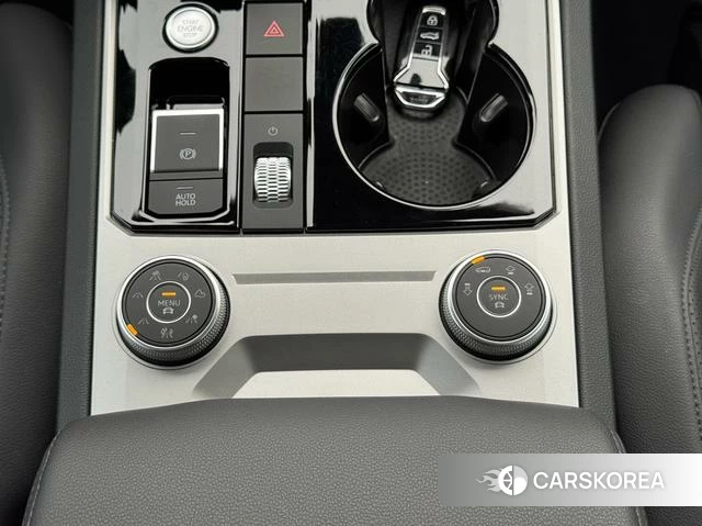 Volkswagen Touareg id 3908042 из Китая 13