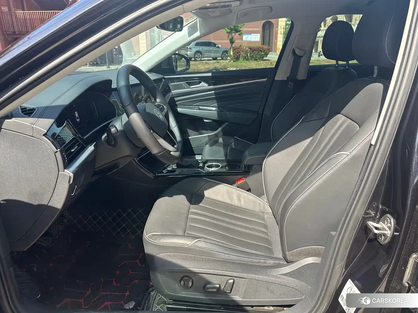 Volkswagen Passat id 4545819 из Китая 15