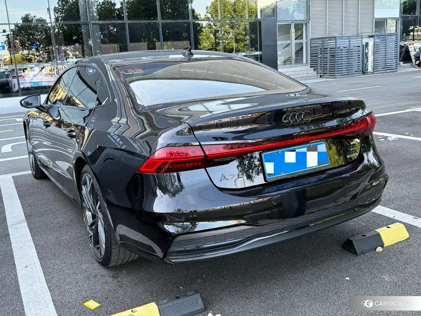 Audi A7L id 4600807 из Китая 19