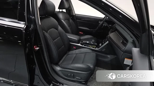 Kia K7 Premier Hybrid id 3509677 из Кореи 19