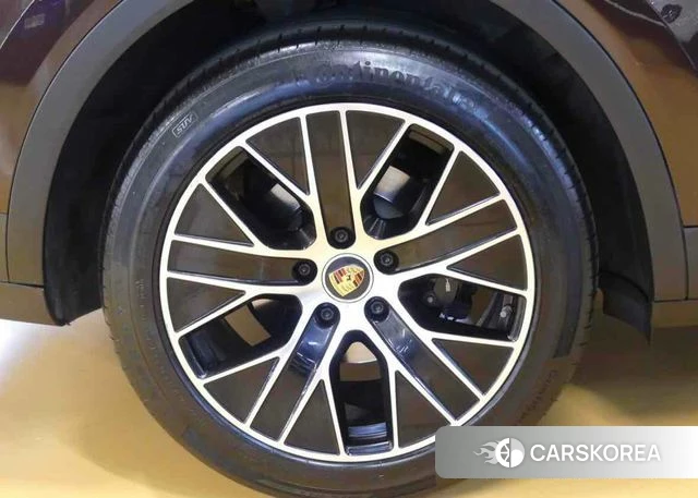 Porsche Cayenne (PO536) id 3889392 из Кореи 19