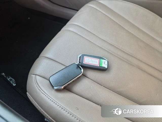 Kia K8 Hybrid id 3935094 из Кореи 12