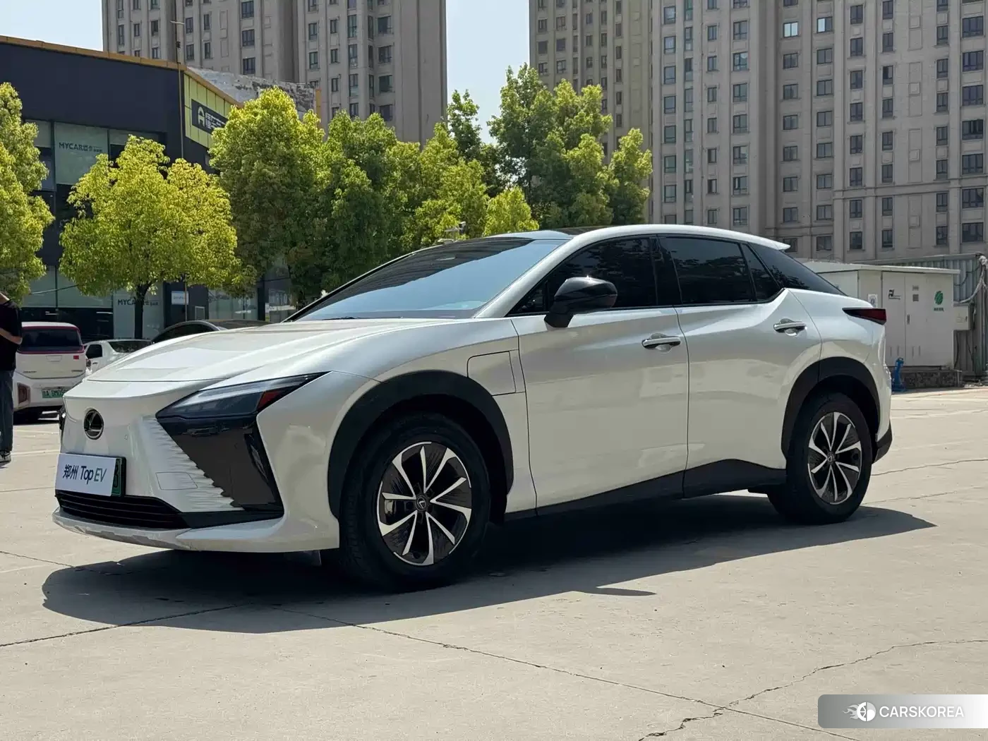 Lexus RZ id 4629521 из Китая 9