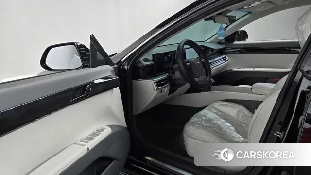 Hyundai Grandeur (GN7) id 3534042 из Кореи 19