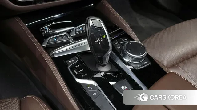 BMW 5 Series (G30) id 2981794 из Кореи 19