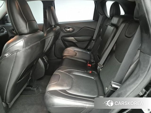 Jeep Cherokee (KL) id 4496150 из Кореи 19