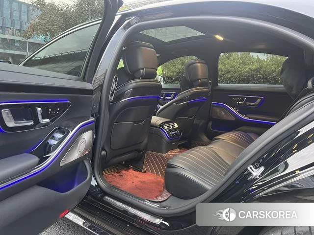 Mercedes-Benz S-class id 4256189 из Китая 14
