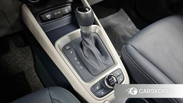 Hyundai Venue id 4897817 из Кореи 32