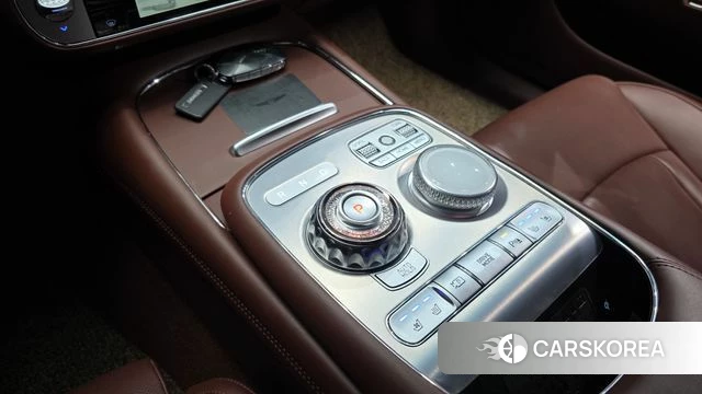 Genesis G90 (RS4) id 4847774 из Кореи 19