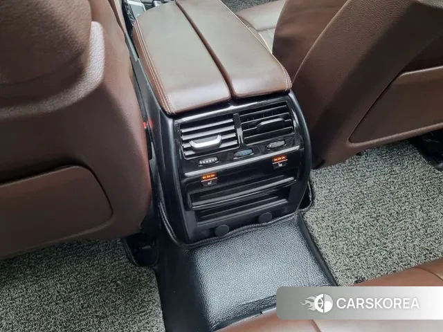 BMW 5 Series (G30) id 3239027 из Кореи 19