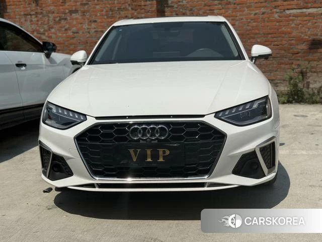 Audi A4L id 4298280 из Китая 9
