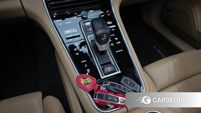 Porsche Panamera (971) id 3937265 из Кореи 19