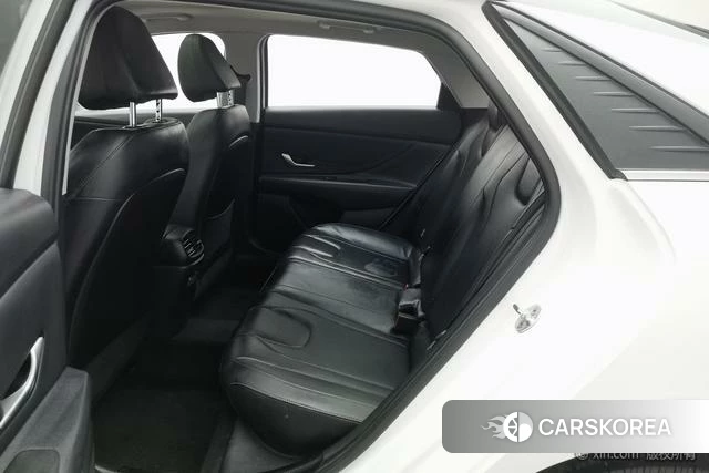 Hyundai Elantra id 4276147 из Китая 23