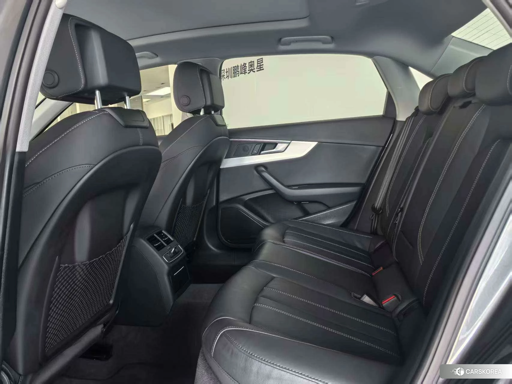 Audi A4L id 4454431 из Китая 14