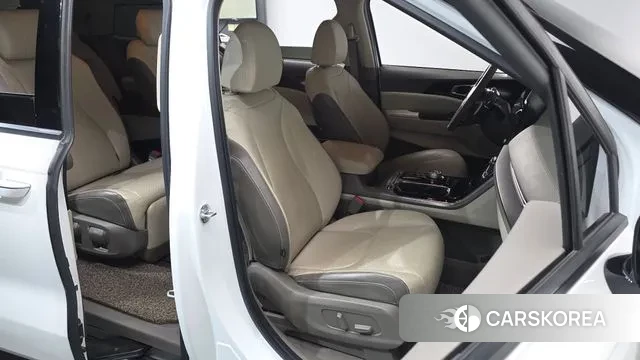 Kia Carnival 4th generation id 3646145 из Кореи 19