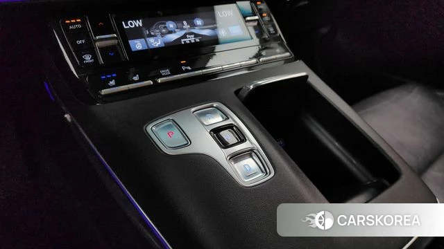 Hyundai The New Grandeur IG id 4470919 из Кореи 32