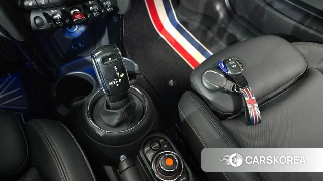 Mini Cooper id 3916666 из Кореи 19