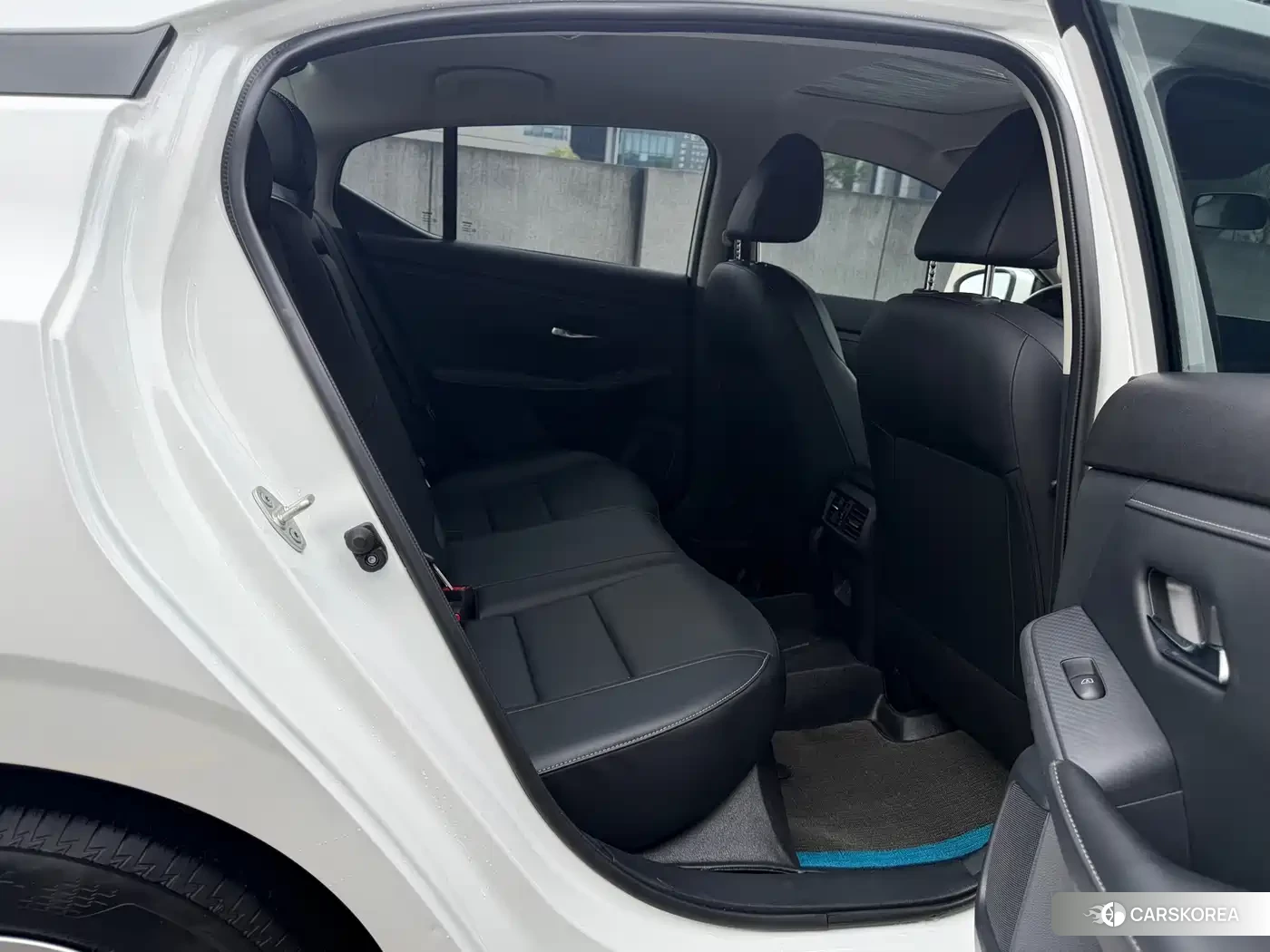 Nissan Xuan Yi id 4515508 из Китая 11