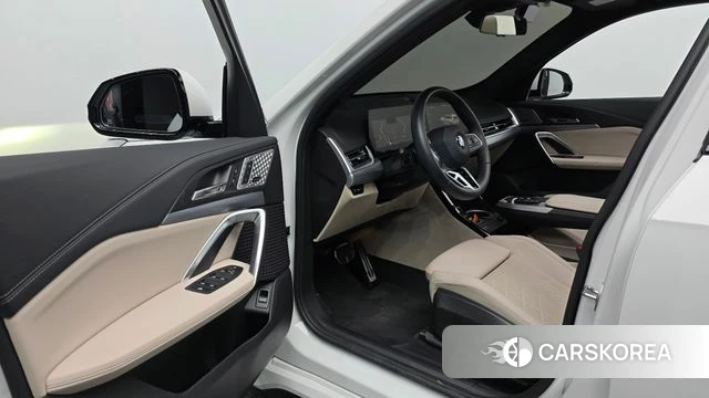 BMW X1 (U11) id 4394663 из Кореи 31