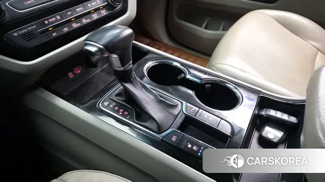 Kia The New Carnival id 3748440 из Кореи 19