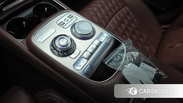 Genesis G90 (RS4) id 3685468 из Кореи 19