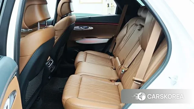 Genesis GV70 id 3399775 из Кореи 19