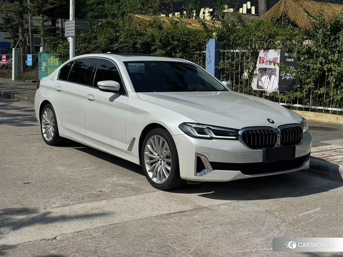 BMW 5 series id 4467639 из Китая 9